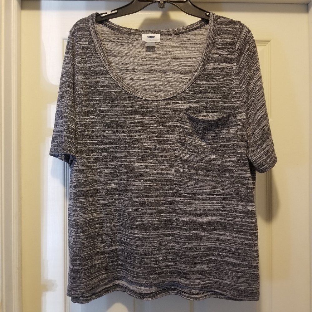 Old Navy T-shirt
